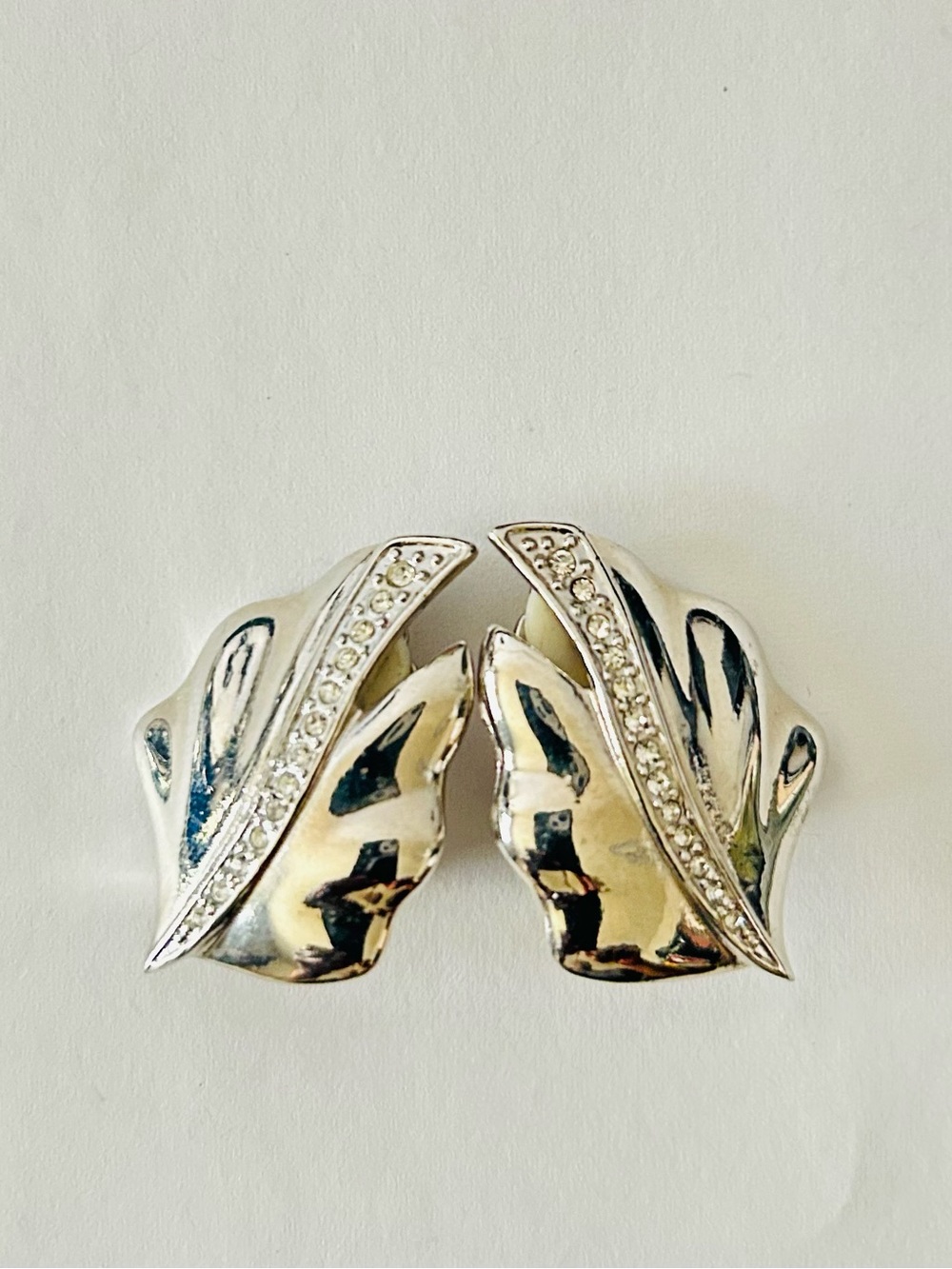 Vintage Swarovski America Clip Earrings